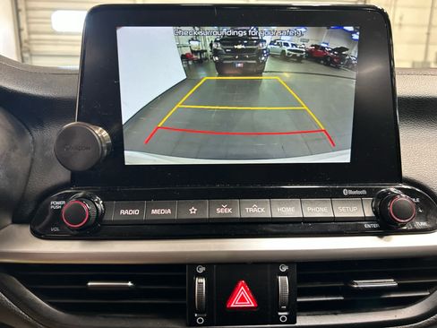Used 2021 Kia Forte Sedan FWD image 5