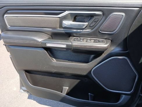 Used 2022 RAM 1500 Laramie AWD/4WD image 25
