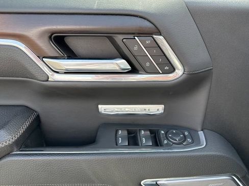 Certified 2024 GMC Sierra 1500 Denali image 16