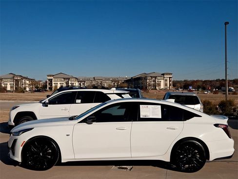 Used 2022 Cadillac CT5 Sport w/ LPO, ONYX Package image 4