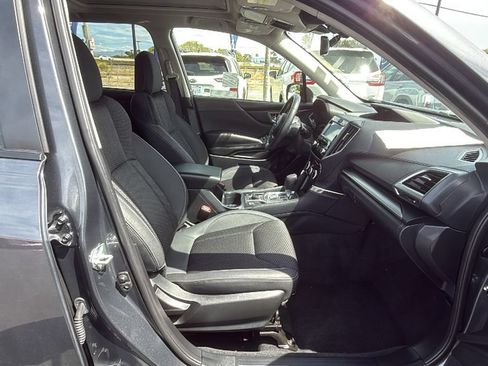 Used 2024 Subaru Forester Premium AWD/4WD image 16