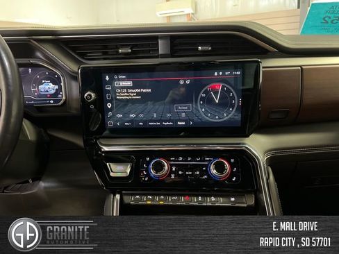 Used 2024 GMC Sierra 1500 Denali Ultimate AWD/4WD image 17