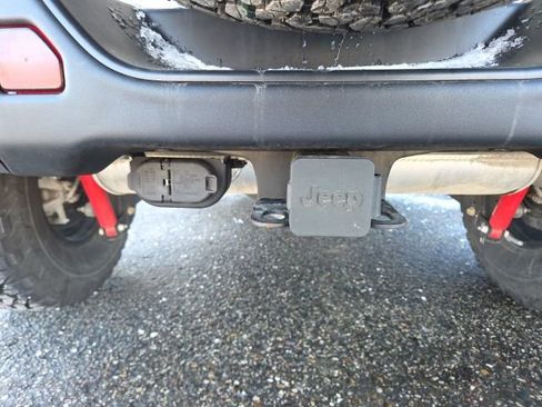 Used 2024 Jeep Wrangler Unlimited Rubicon w/ XTREMEE 35" Tire Package image 24