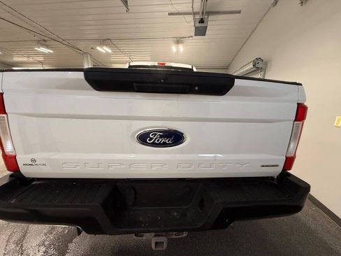 Used 2019 Ford F350 XL AWD/4WD image 6