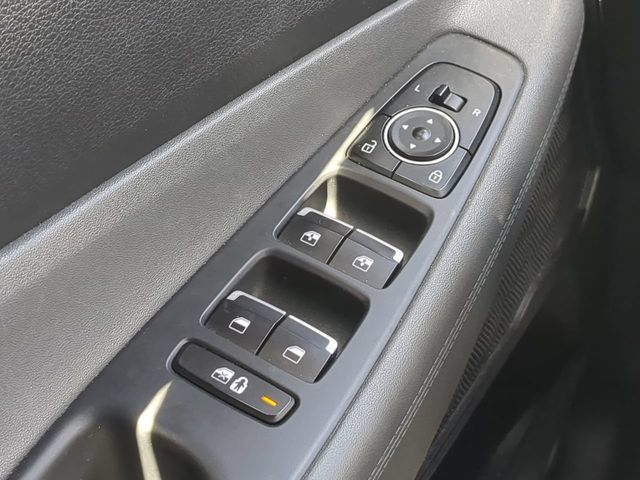 Used 2023 Hyundai Santa Fe SEL AWD/4WD image 29