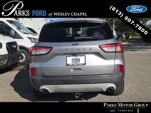 Certified 2021 Ford Escape Titanium image 6