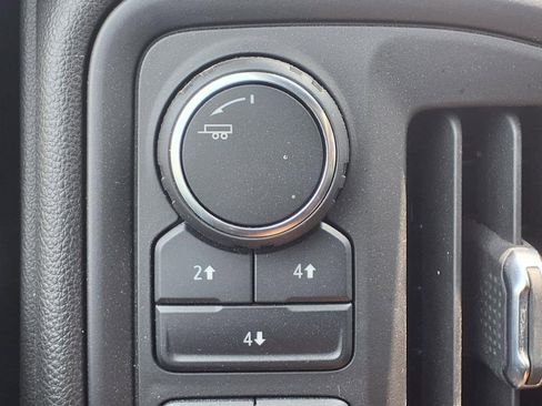 Used 2024 Chevrolet Silverado 2500 Custom w/ Custom Value Package image 22