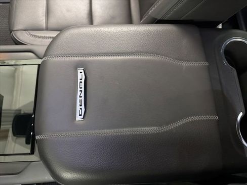 Used 2025 GMC Yukon Denali image 45