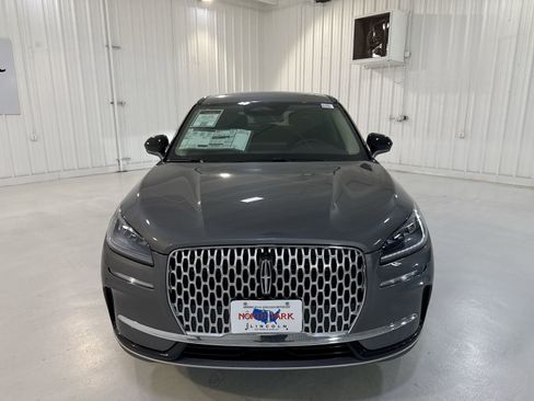 New 2026 Lincoln Corsair Premiere FWD image 31