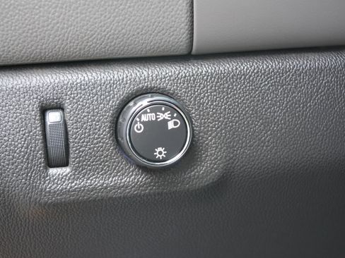 Used 2015 Chevrolet Colorado W/T w/ WT Convenience Package image 23