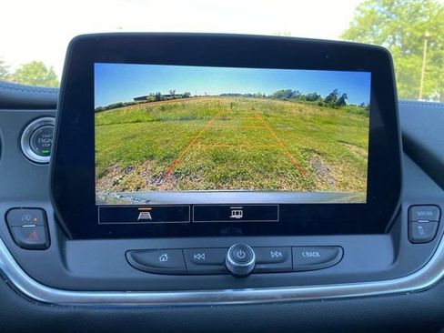 Used 2023 Chevrolet Blazer LT w/ Driver Confidence Package AWD/4WD image 5