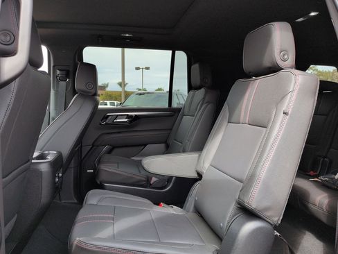 New 2026 Chevrolet Suburban RST w/ Comfort Package AWD/4WD image 26