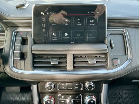 Used 2023 GMC Yukon SLT image 36