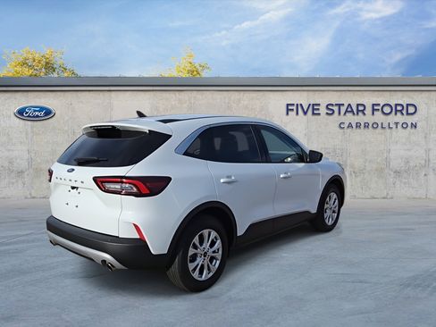 Certified 2024 Ford Escape Active image 8