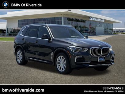 Used 2019 BMW X5 xDrive40i w/ Premium Package 2