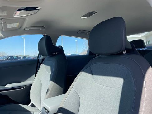 New 2026 Kia K4 FWD image 20