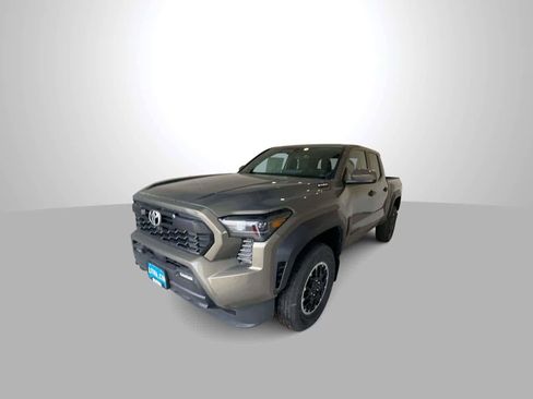 New 2025 Toyota Tacoma TRD Off-Road image 4