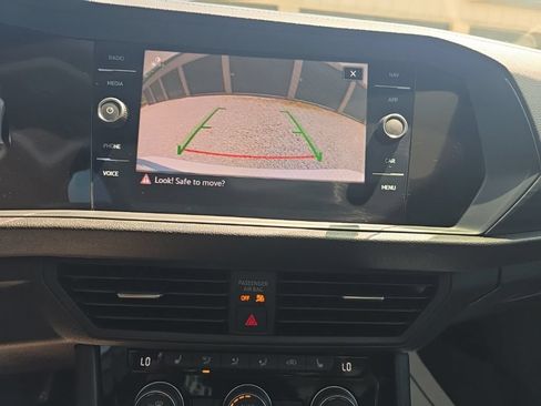 Used 2023 Volkswagen Jetta SEL FWD image 24