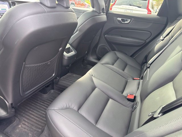 Used 2024 Volvo XC60 B5 Plus w/ Protection Package Premier AWD/4WD image 6