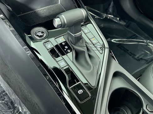 New 2025 Kia Niro SX image 23