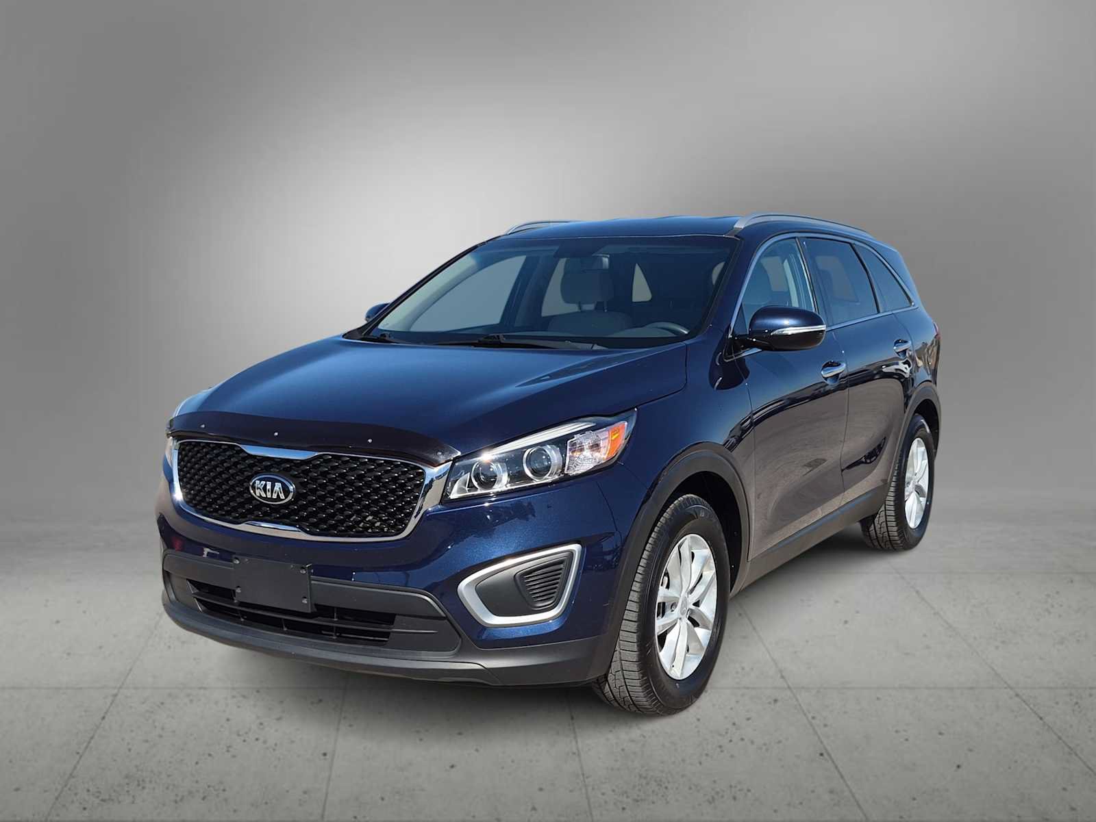 Used 2018 Kia Sorento FWD image 4