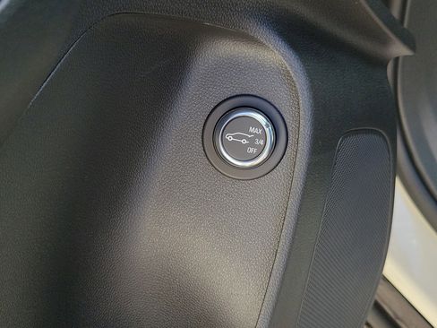 New 2026 Buick Envista Sport Touring w/ Studio Series image 19