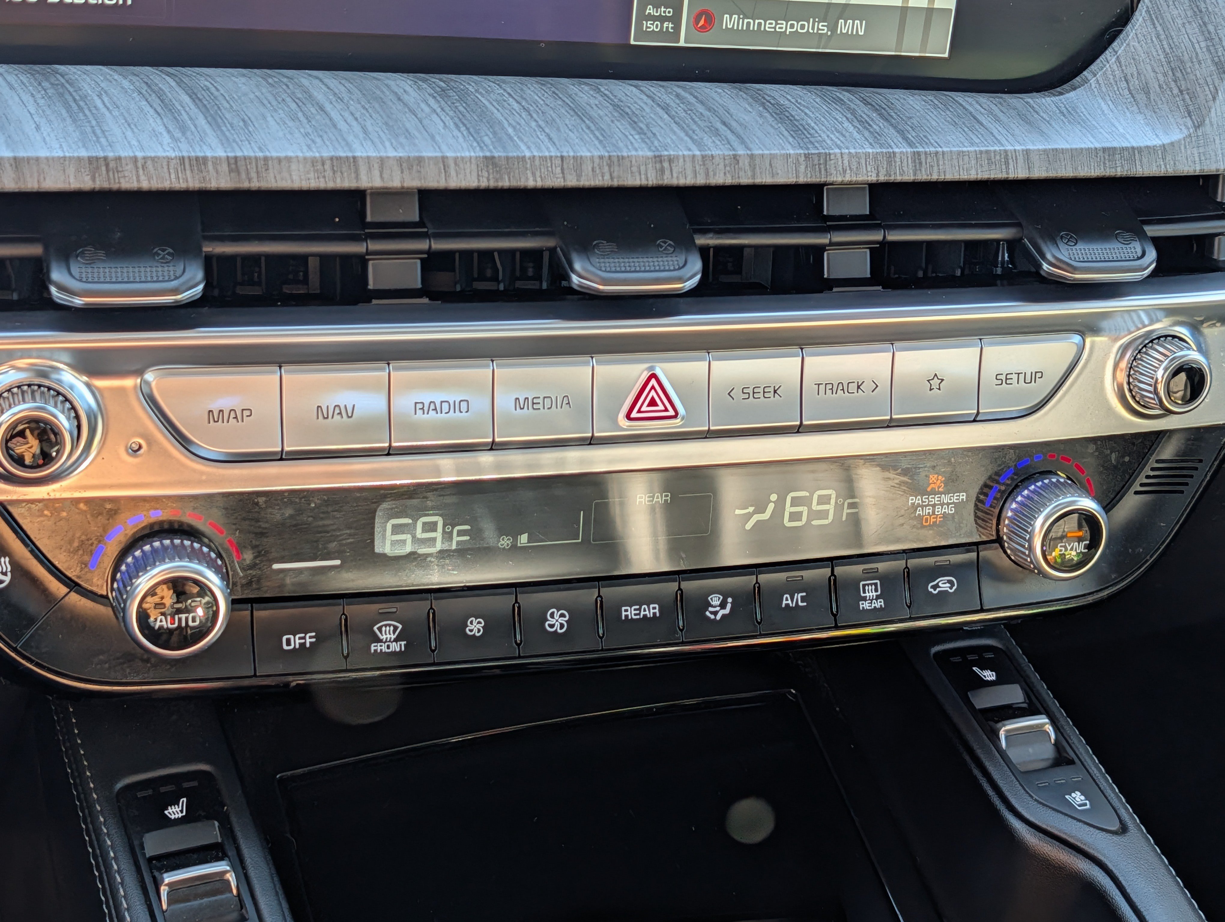 Certified 2024 Kia Telluride SX AWD/4WD image 23