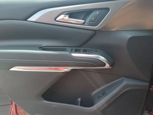 New 2026 Chevrolet Traverse LT w/ Driver Confidence Package FWD image 13