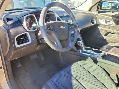 Used 2013 Chevrolet Equinox LS image 16