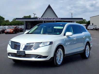Used 2019 Lincoln MKT AWD
