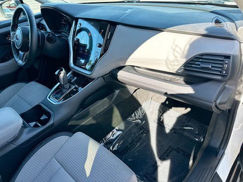 Used 2020 Subaru Outback Premium image 27