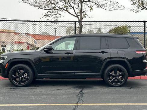 Used 2021 Jeep Grand Cherokee L Altitude image 9