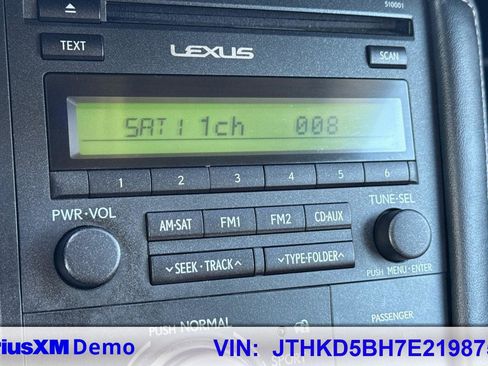 Used 2014 Lexus CT 200h image 34