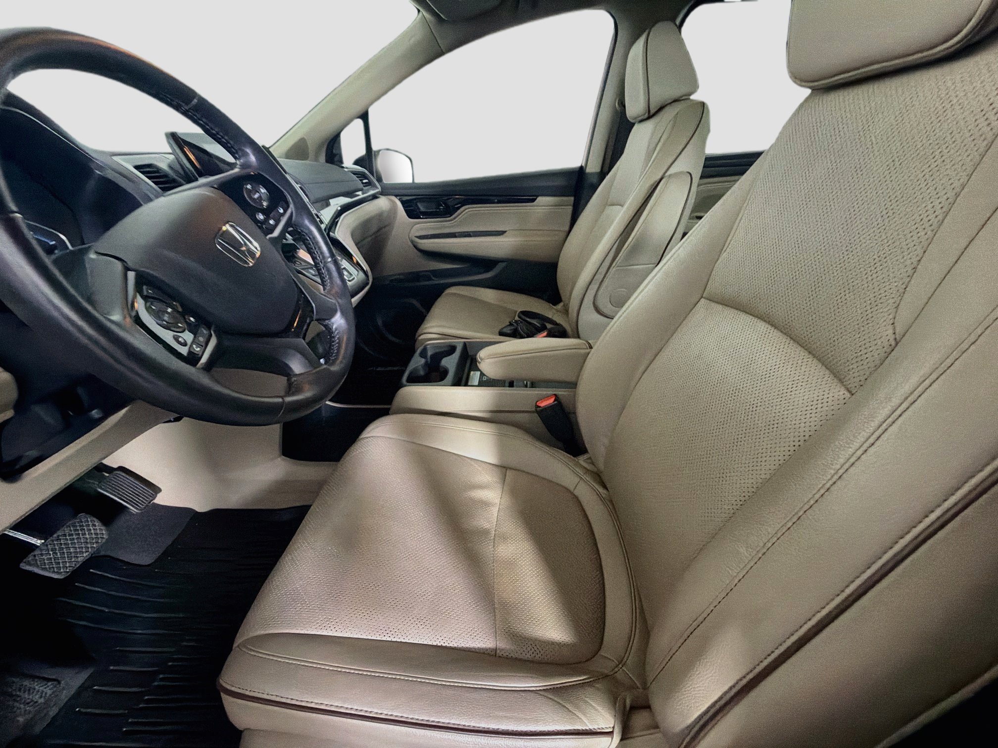 Used 2022 Honda Odyssey Elite image 13