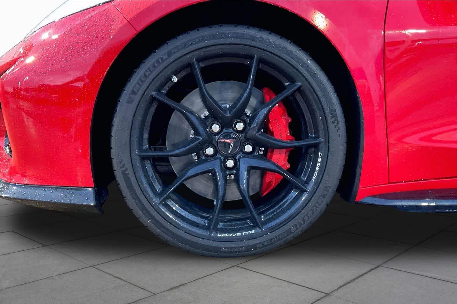Used 2027 Chevrolet Corvette Grand Sport RWD image 11