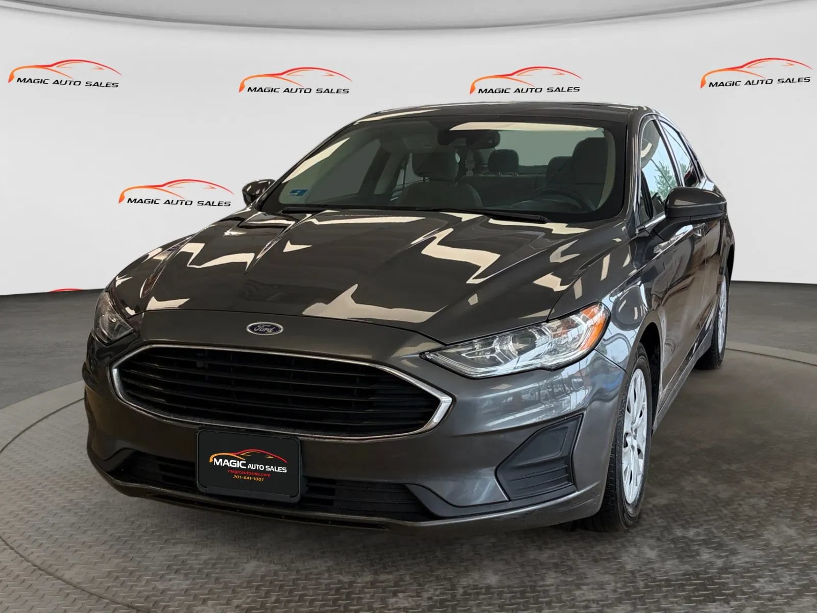 Used 2020 Ford Fusion S FWD image 1