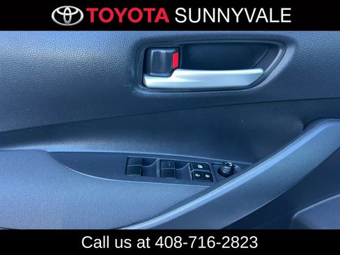 Used 2021 Toyota Corolla LE image 15
