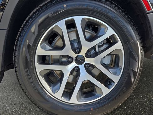 New 2026 Land Rover Defender 130 S image 35