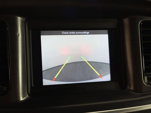 Used 2018 Dodge Charger SXT w/ Blacktop Package image 37