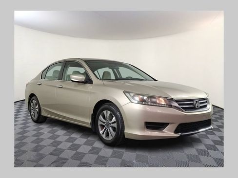 Used 2013 Honda Accord LX image 1