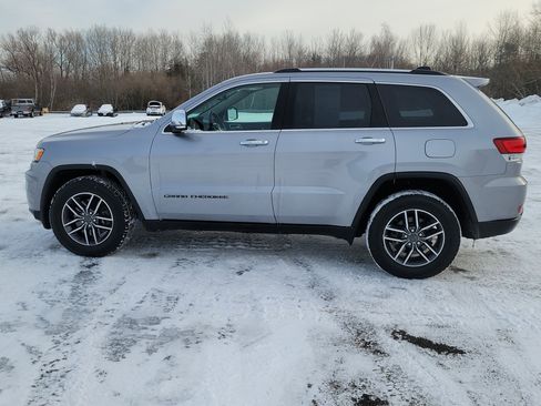 Used 2021 Jeep Grand Cherokee Limited image 8