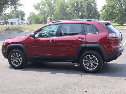 Used 2020 Jeep Cherokee Trailhawk w/ Cold Weather Group AWD/4WD image 8