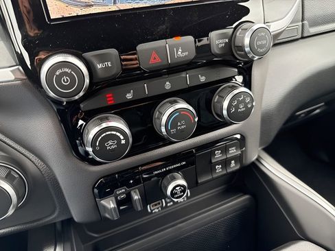 New 2026 RAM 1500 Big Horn w/ Night Edition image 25