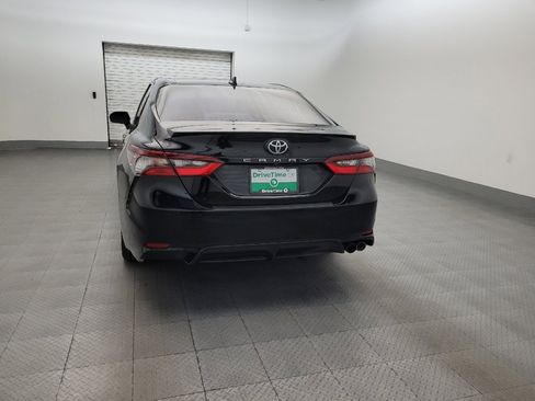 Used 2021 Toyota Camry SE w/ Carpet Mat Package (TMS) FWD image 6