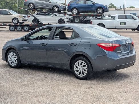 Used 2019 Toyota Corolla LE image 7