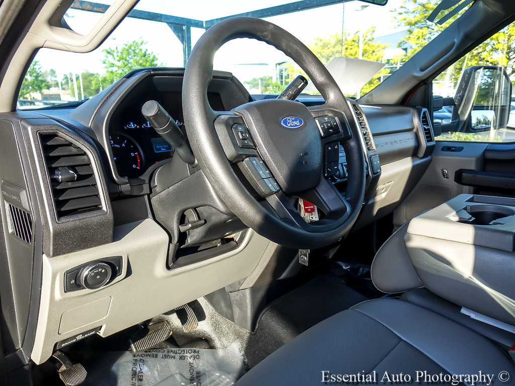 Used 2019 Ford F550 2WD Regular Cab Super Duty image 10