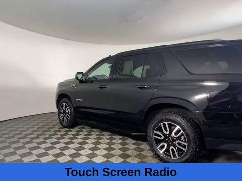 Used 2024 GMC Yukon AT4 image 9