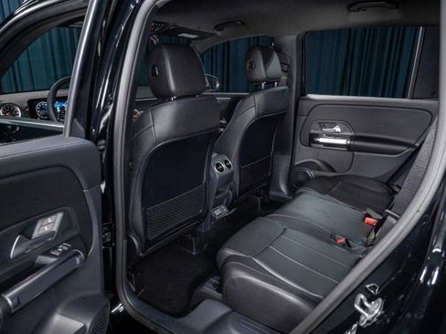 Certified 2025 Mercedes-Benz GLB 250 image 15