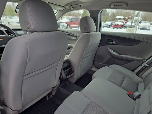 Used 2017 Chevrolet Impala LS image 26