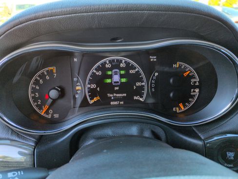 Used 2015 Jeep Grand Cherokee Overland image 21